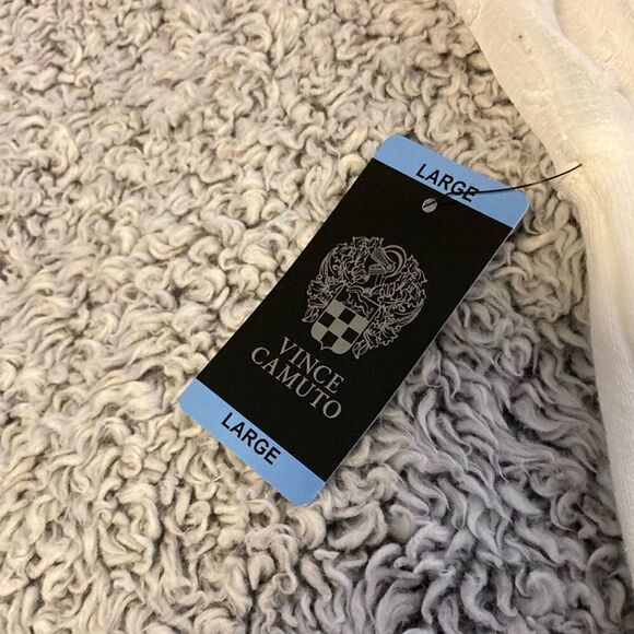 NWT VINCE CAMUTO L Unisex Clip Dot Sleeve Pullover Fashion Sweater - Picture 11 of 12